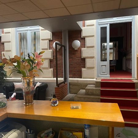 Hotel Le Beau Site Gien Eksteriør bilde