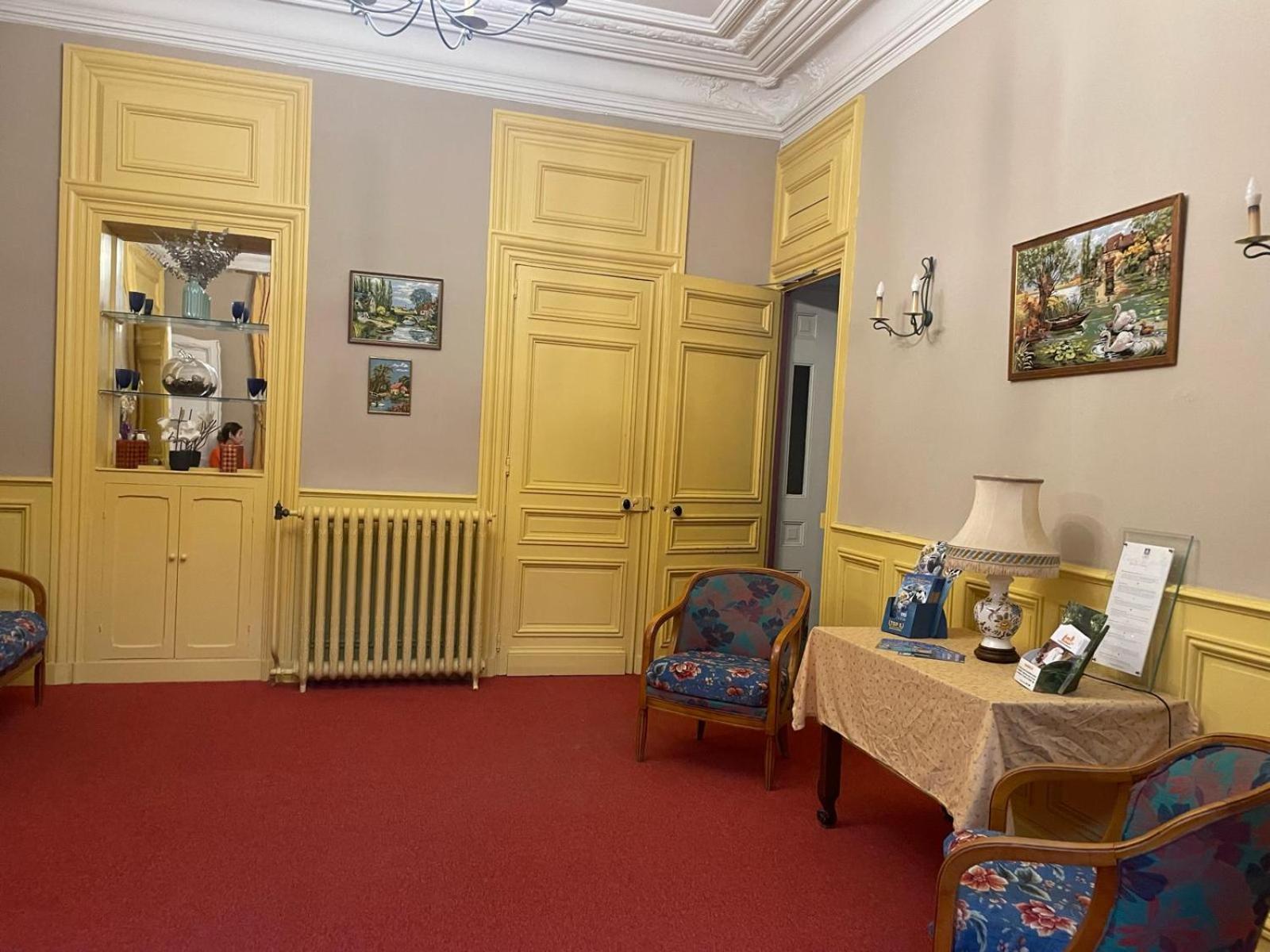 Hotel Le Beau Site Gien Eksteriør bilde