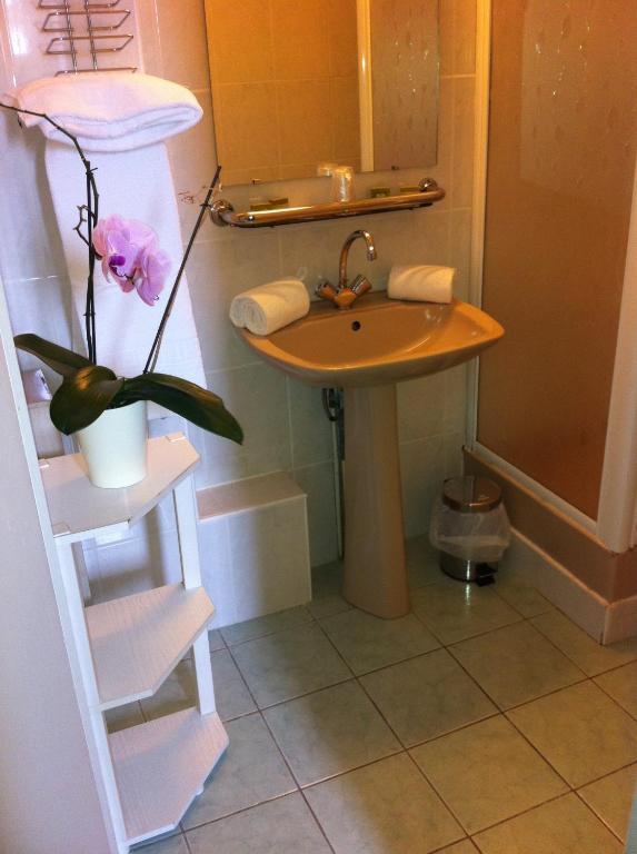 Hotel Le Beau Site Gien Rom bilde